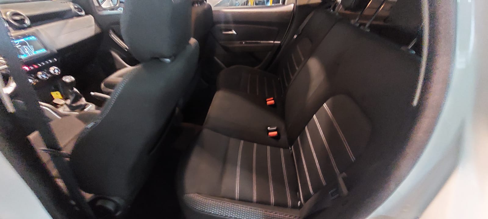 Dacia Duster 1.6 4x4 foto 5